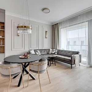 Grand - Brabank Premium W Centrum Gdańska , Gdańsk Polska